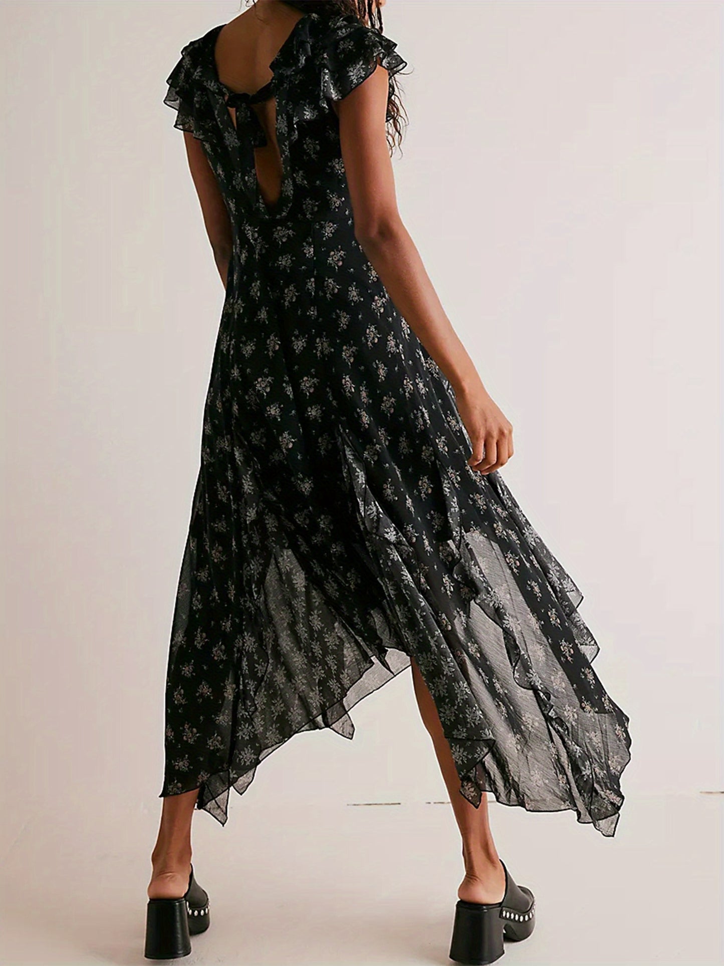 Women Summer Casual Midi Dress Floral Print Ruffles Fly Sleeve V-Neck Dress Fashion Holiday Beach Dress