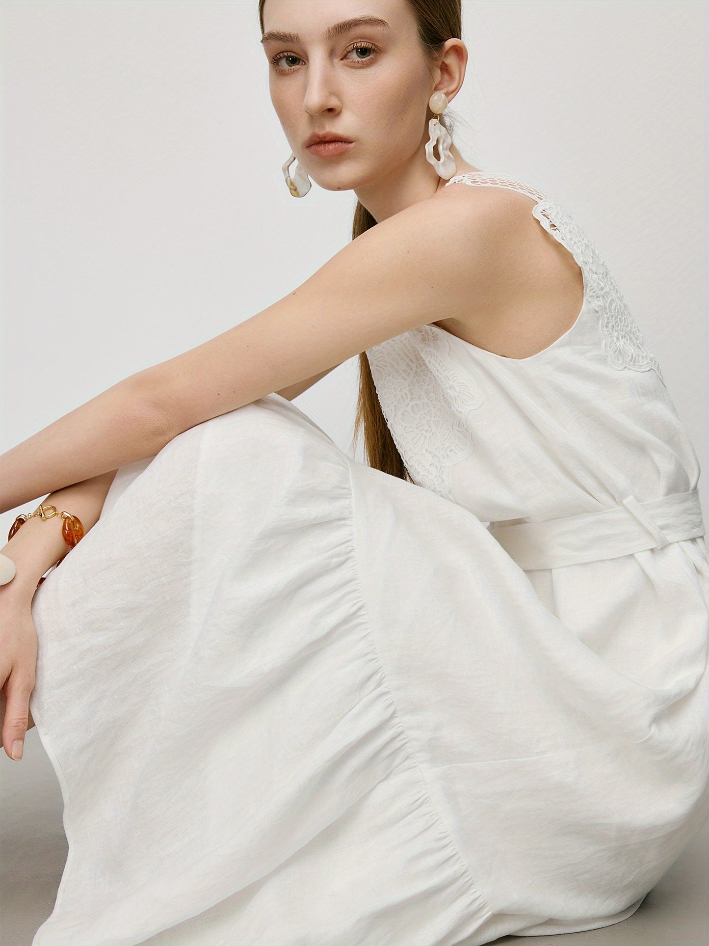 Elegant Midi Dress FSLE Elegant White Linen-Look Sleeveless Midi Dress | Summer 2025 Collection, Casual Yet Chic Design for Spring\u002FSummer, Ruffled Hem with Lace Detailing